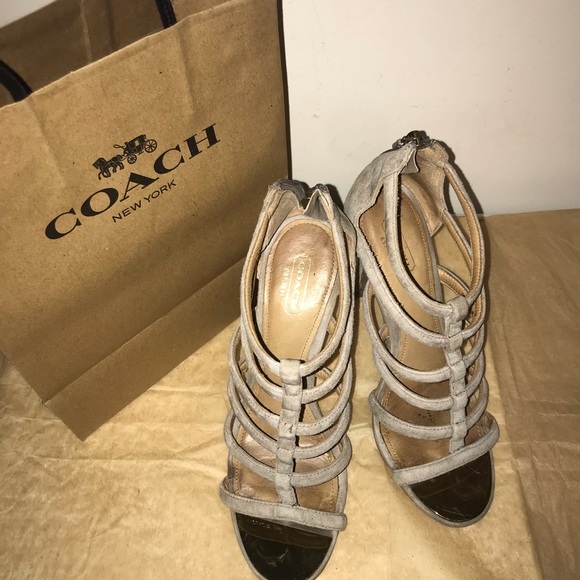 💯% Authentic Coach Suede Gray Strappy Heels - Picture 6 of 8